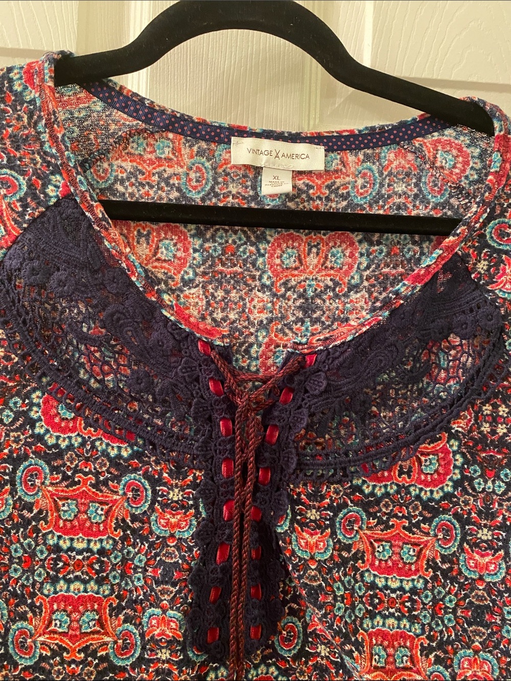 Vintage America Floral Tie-Neck Long Sleeve Tunic in Navy & Pink - Picture 3 of 6